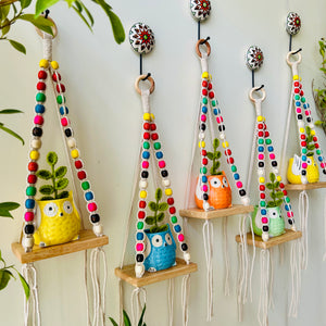 RAINBOW 'KNOT' WALL SHELVES