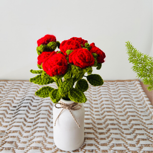 Rose Nest in a Bottle Vase | With red crochet roses – Table Decor
