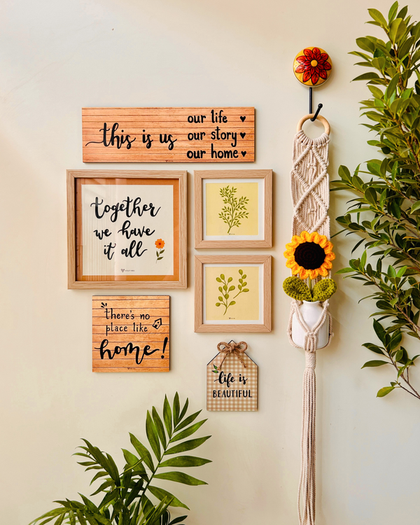 Mac-crochet Collection | Sunflower Home | with a macrame hanger and a crochet sunflower
