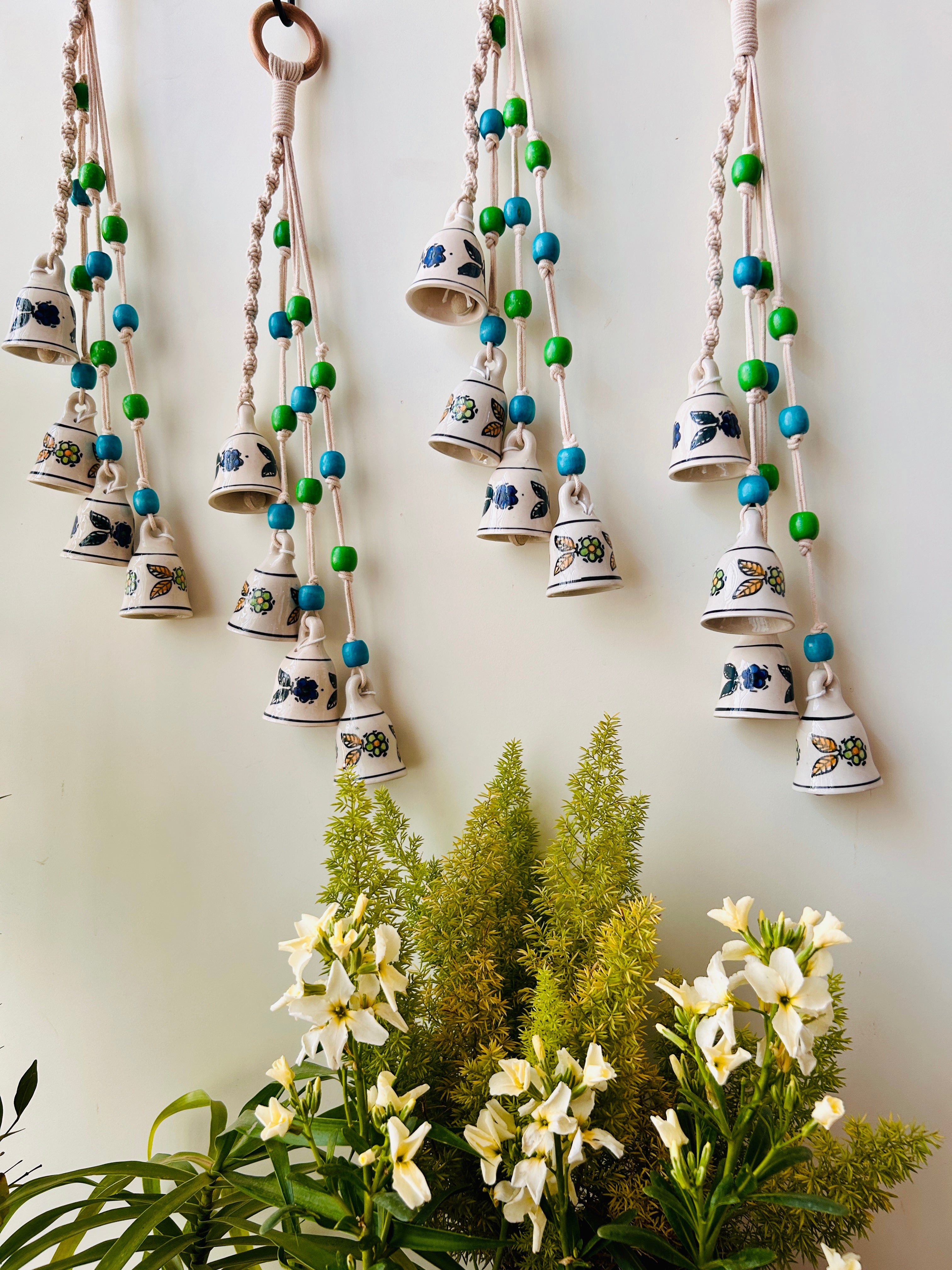 BLUE ORCHID | Set of 4 Symphony Chimes with 4 Ceramic Hooks