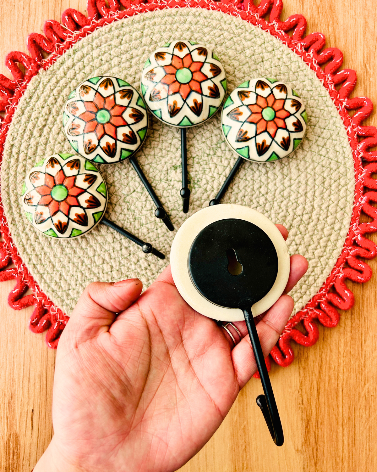 WHITE PETAL- Big ceramic hooks