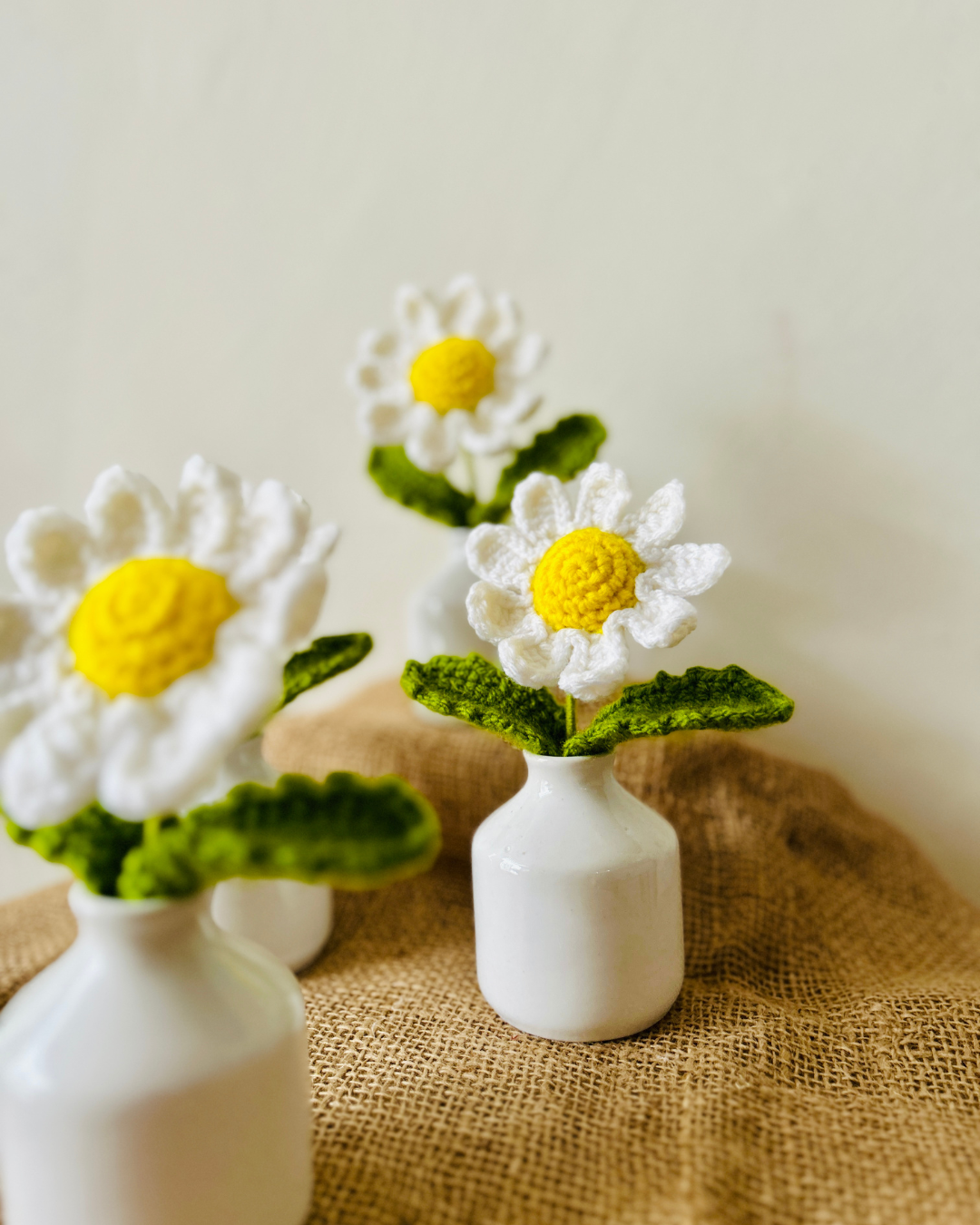 Small White Ceramic Bottle Vase with Crochet Daisy Flower – Miniature Table Decor