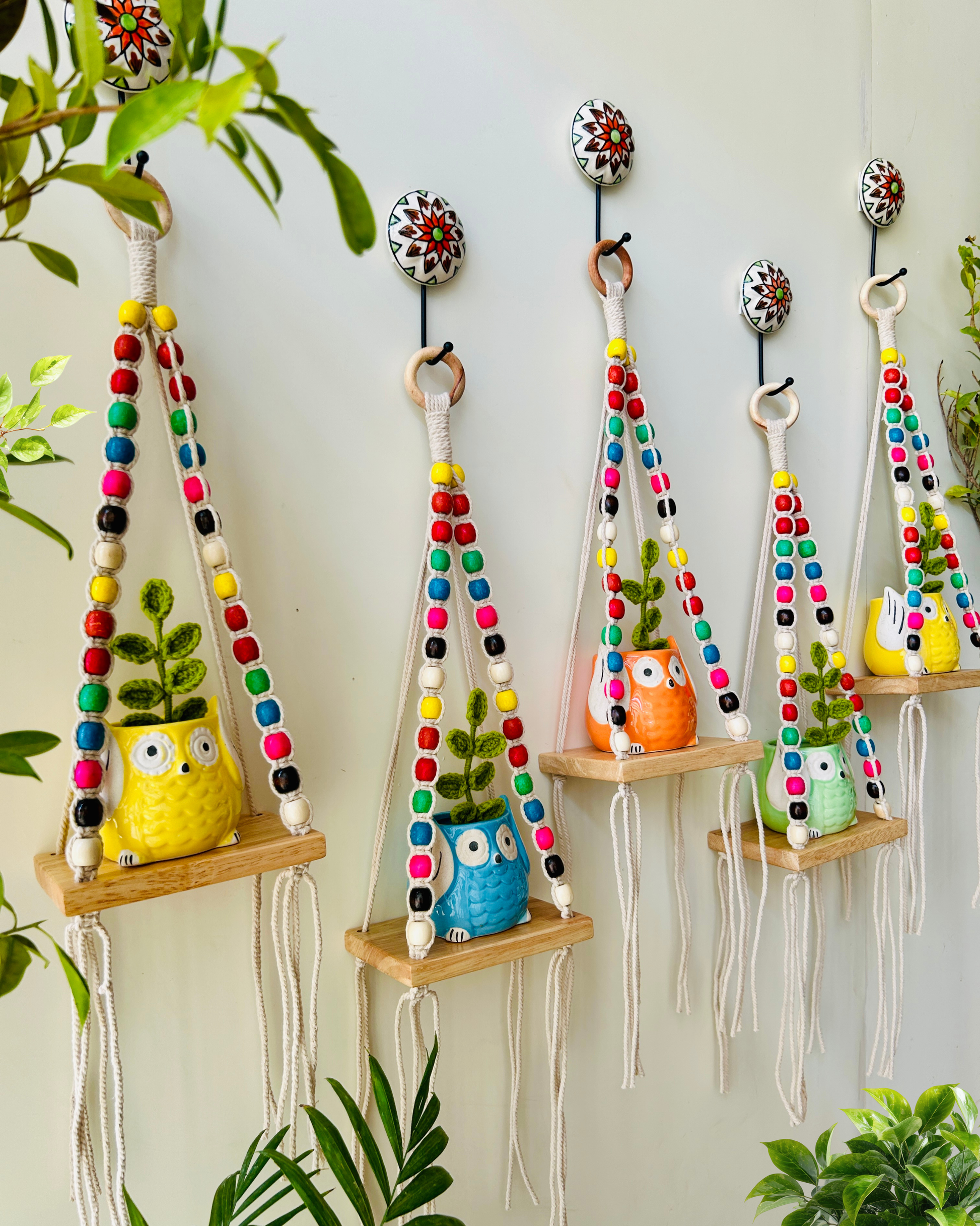 RAINBOW 'KNOT' WALL SHELVES