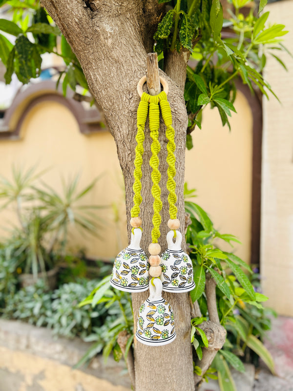 Macrame Melodies | EVERGREEN (Set of 3 'ceramic' hanging bells) + Ceramic hook