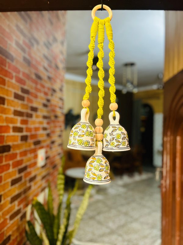 Macrame Melodies | EVERGREEN (Set of 3 'ceramic' hanging bells) + Ceramic hook