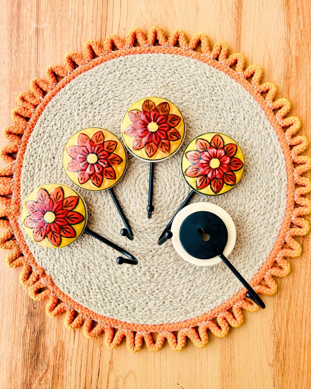 ORANGE PETAL- Big ceramic hooks