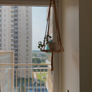 Swing Story – Macrame Hanging Shelf | METAL CEILING HOOK INCLUDED