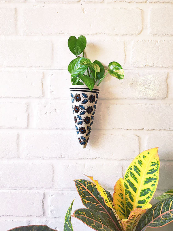 Mini Conical Planter | Brown Flowers | Buy 3 get 3 offer applicable| USE CODE  